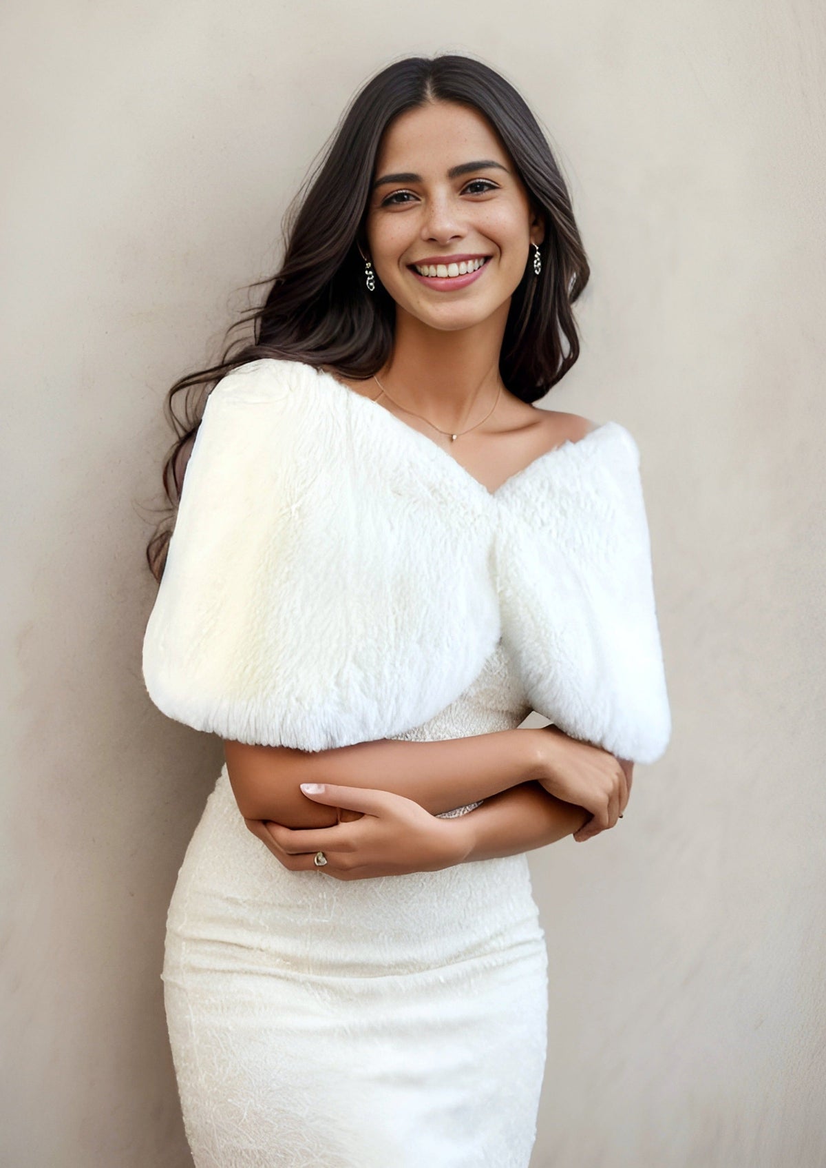 Sissily Designs Ivory / White Fur Wrap (Serena Ivy05)